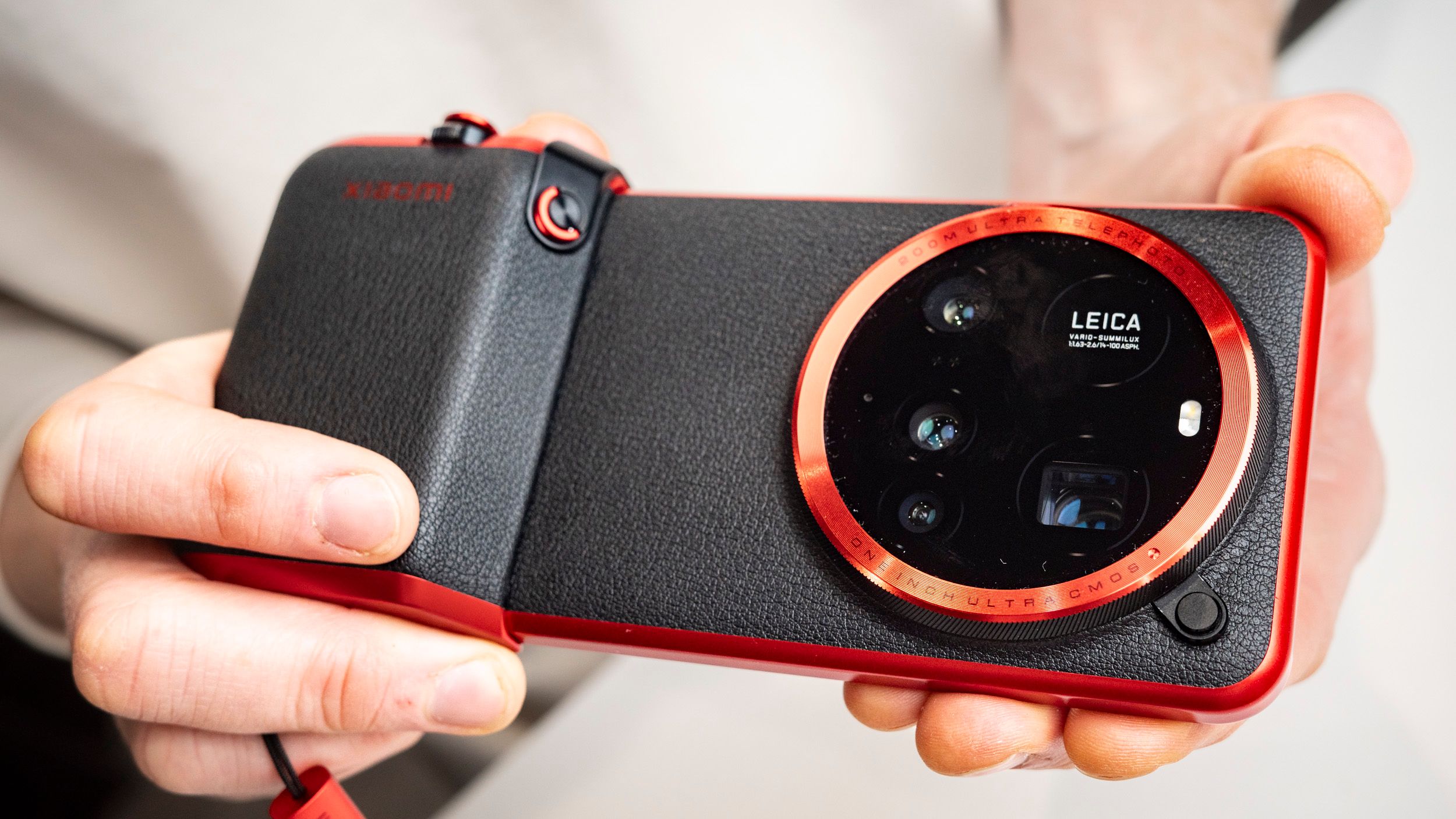 Xiaomi 15 Ultra with Photography Kit