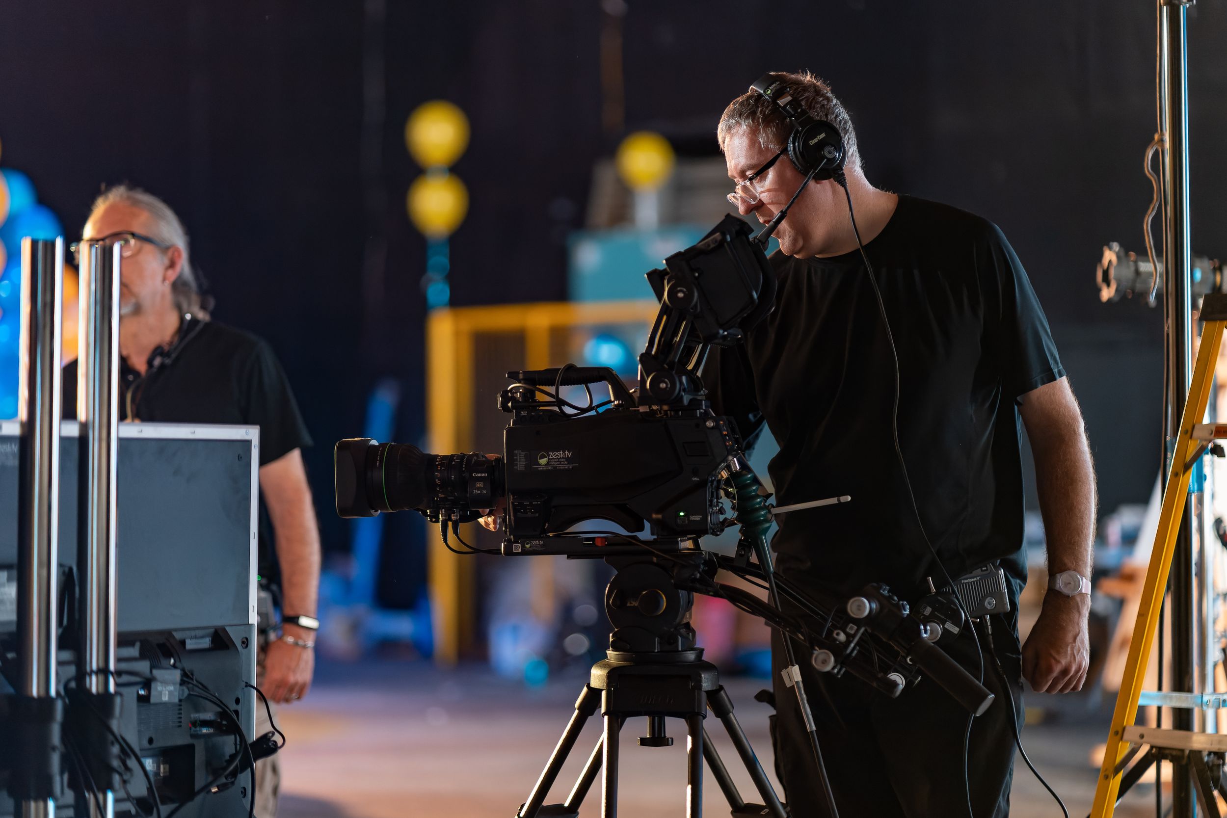 Low Light Photography Without Flash